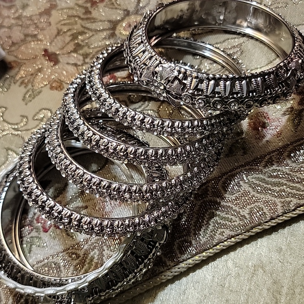 Bangles Silver Tone - image 3